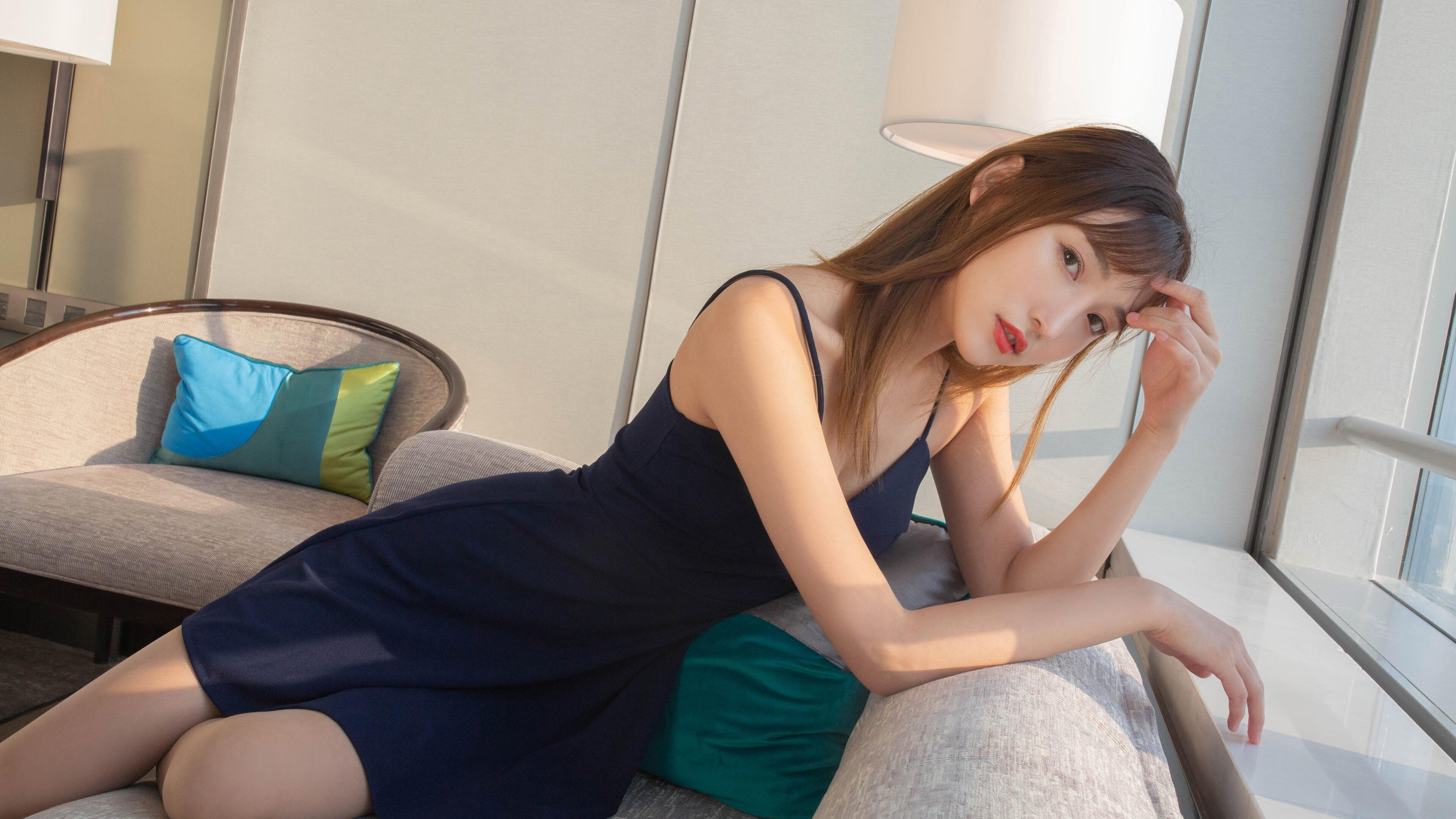 史上最精彩的“瞬间对决”：谁的表现最令人震撼？，瞬间对应的词